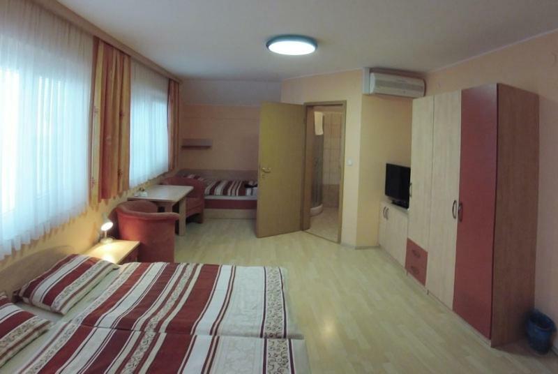 Rooms En Krajcar Cerknica Luaran gambar